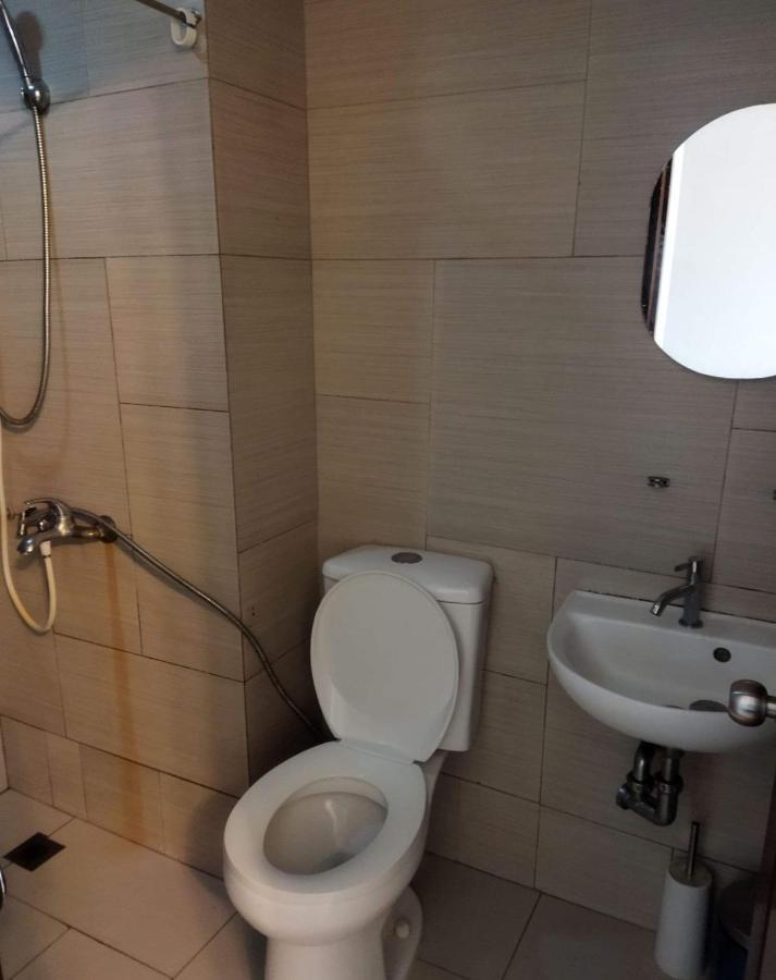 Room In Alabang Маніла Екстер'єр фото