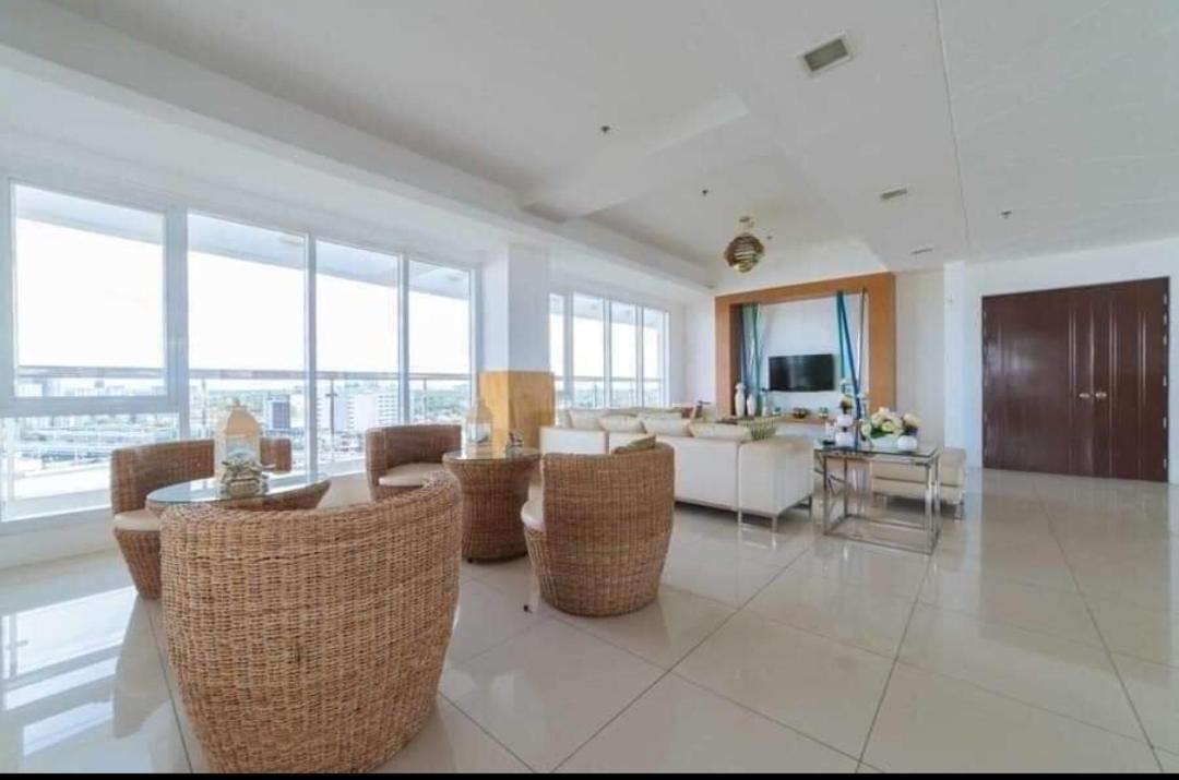 Room In Alabang Маніла Екстер'єр фото