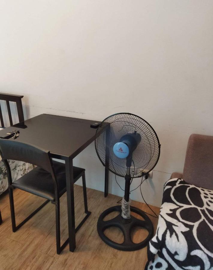 Room In Alabang Маніла Екстер'єр фото
